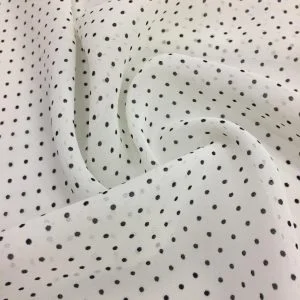 Siyah Puantiyeli Desenli Şifon Kumaş Beyaz