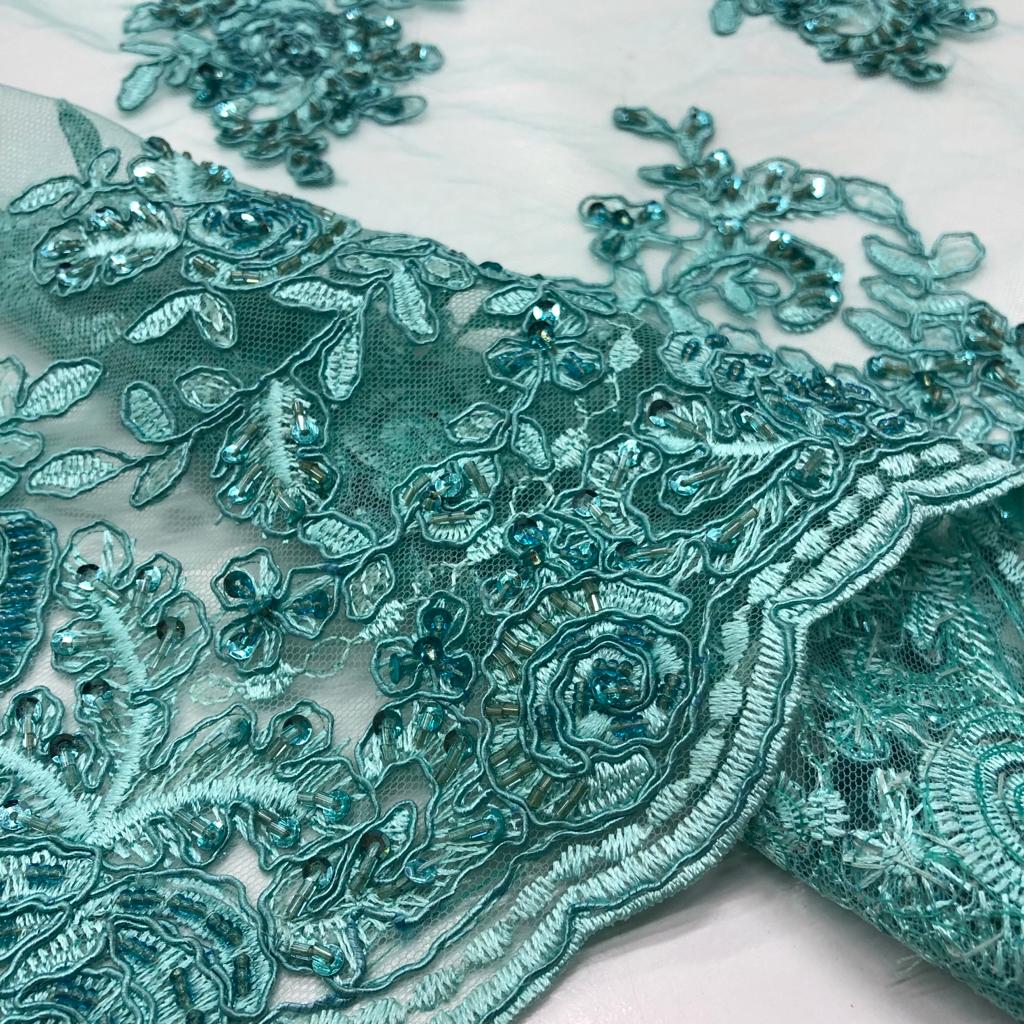 Taş İşlemeli Dantel Kumaş Taş İşlemeli Dantel Kumaş