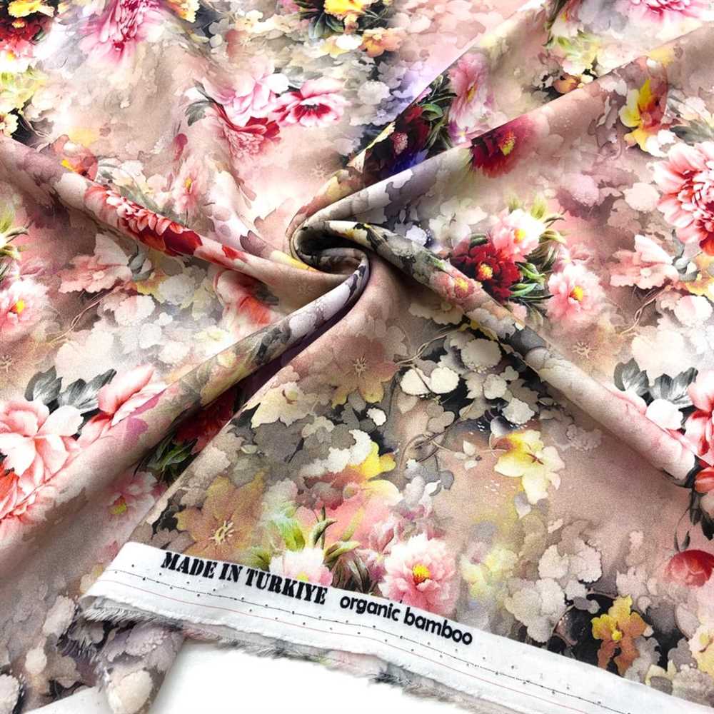 Desenli İpek Vual Kumaş Desenli İpek Vual Kumaş