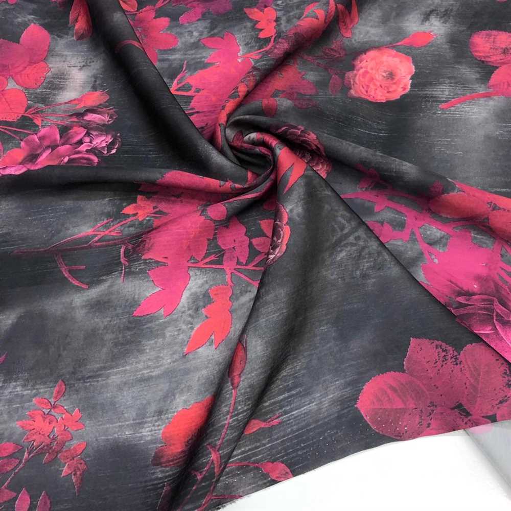 Desenli Saten Kumaş Desenli Saten Kumaş