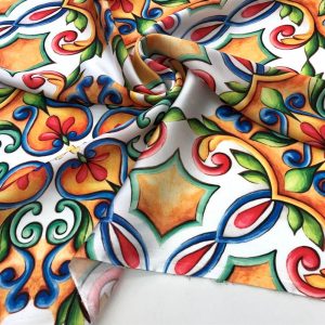 İpek Desenli Saten Kumaş