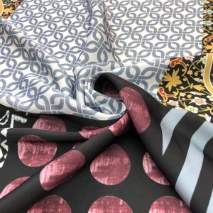 İpek Desenli Saten Kumaş