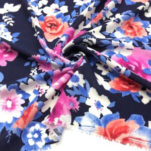 Desenli İpek Vual Kumaş