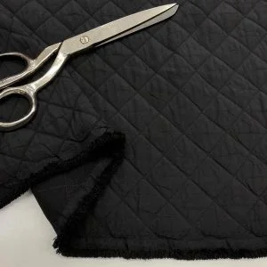 İnce Kapitone Kumaş Siyah