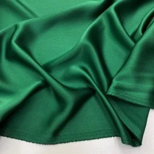 İnce İtalyan Saten Kumaş Zümrüt Yeşili