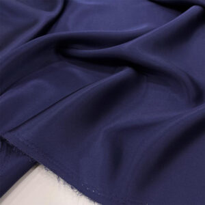 %100 İpek Saten Kumaş Lacivert %100 İpek Saten Kumaş Lacivert