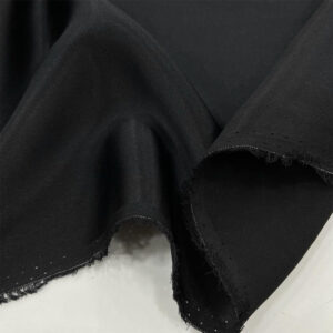 %100 İpek Saten Kumaş Siyah %100 İpek Saten Kumaş Siyah