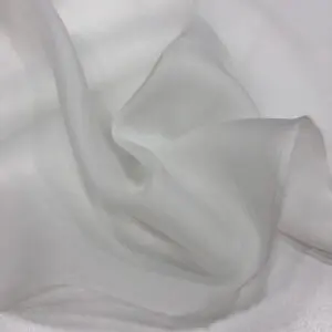 Karolin Kumaş Beyaz