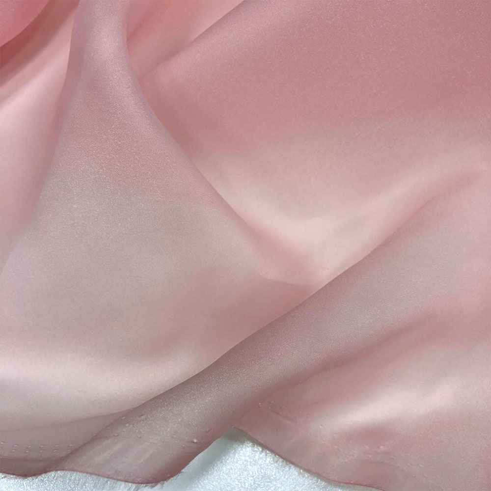 Karolin Kumaş Pudra Karolin Kumaş Pudra