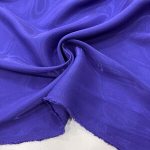 Dokulu Saten Gabardin Kumaş Mor