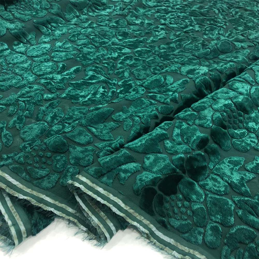 Yakma İpek Kadife Kumaş Zümrüt Yakma İpek Kadife Kumaş Zümrüt