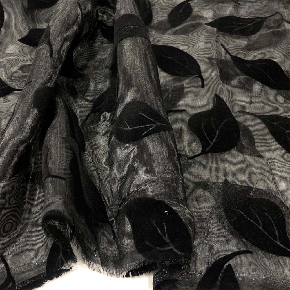 Desenli Organize Kumaş Siyah Desenli Organize Kumaş Siyah