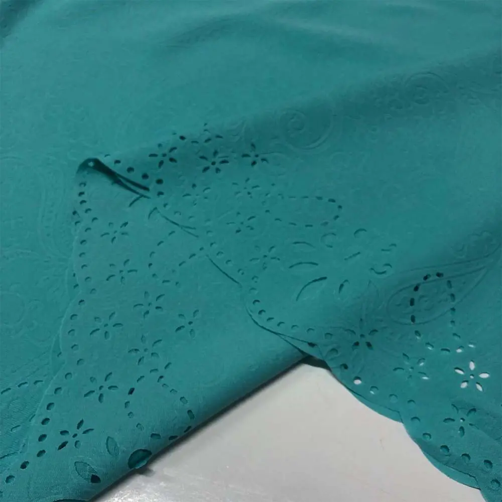 Kendinden Desenli Krep Kumaş Turkuaz