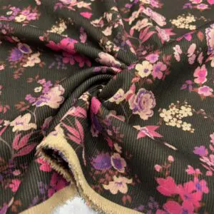 Desenli İnce Fitilli Kadife Kumaş