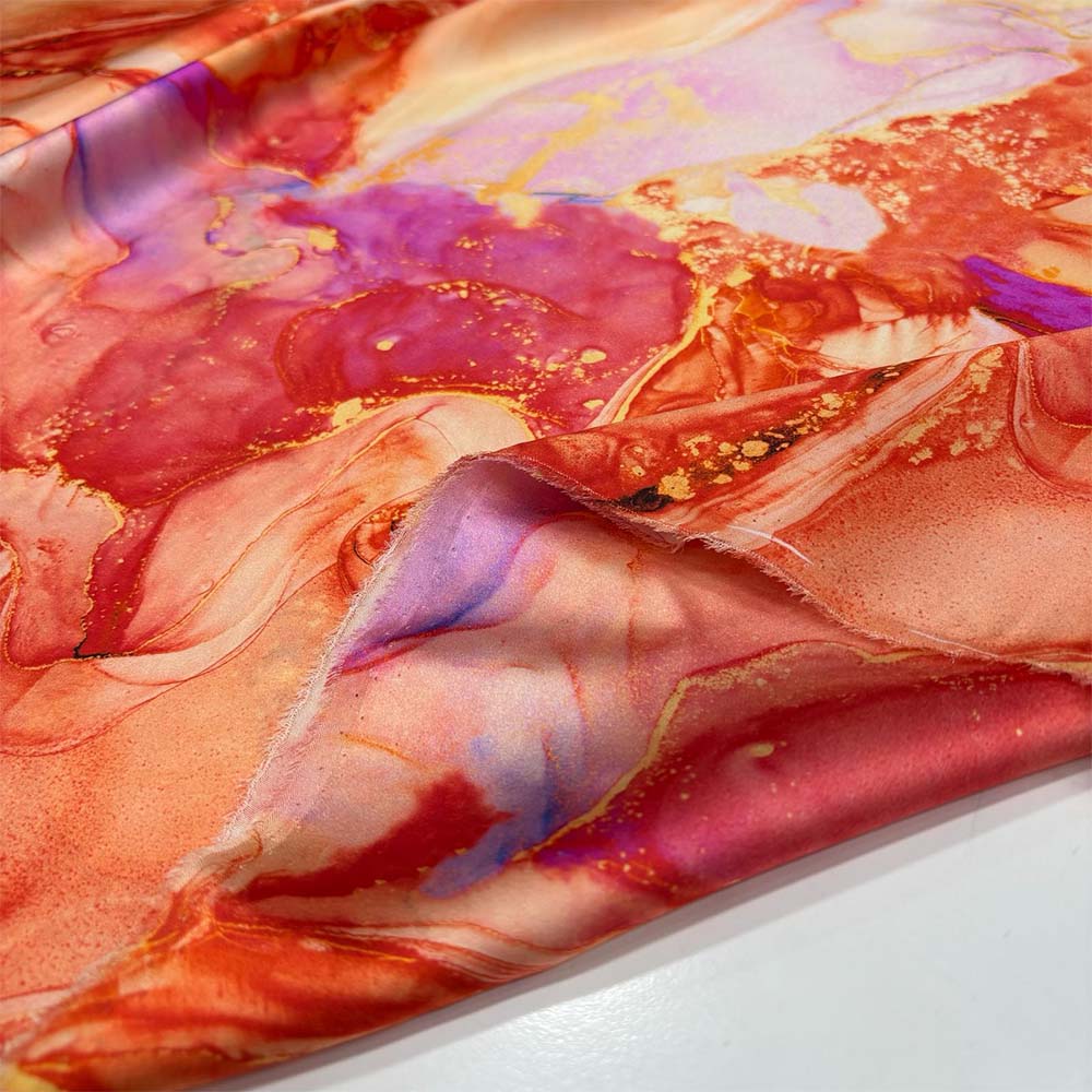 Desenli %100 İpek Saten Kumaş Desenli %100 İpek Saten Kumaş