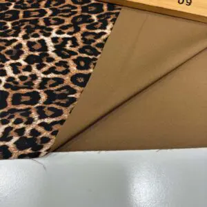 Leopar Astarlı Yağmurluk Kumaş Camel Leopar Astarlı Yağmurluk Kumaş Camel