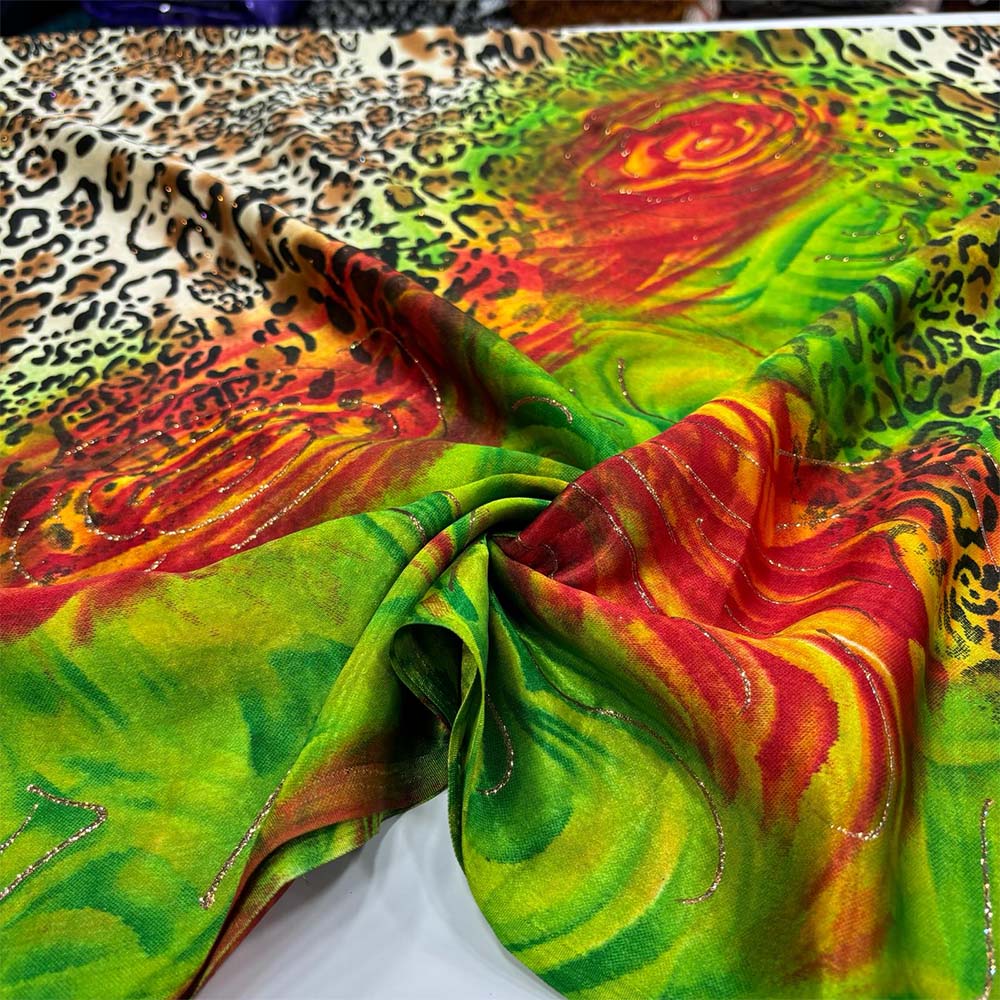 Simli İpek Desenli Saten Kumaş Simli İpek Desenli Saten Kumaş