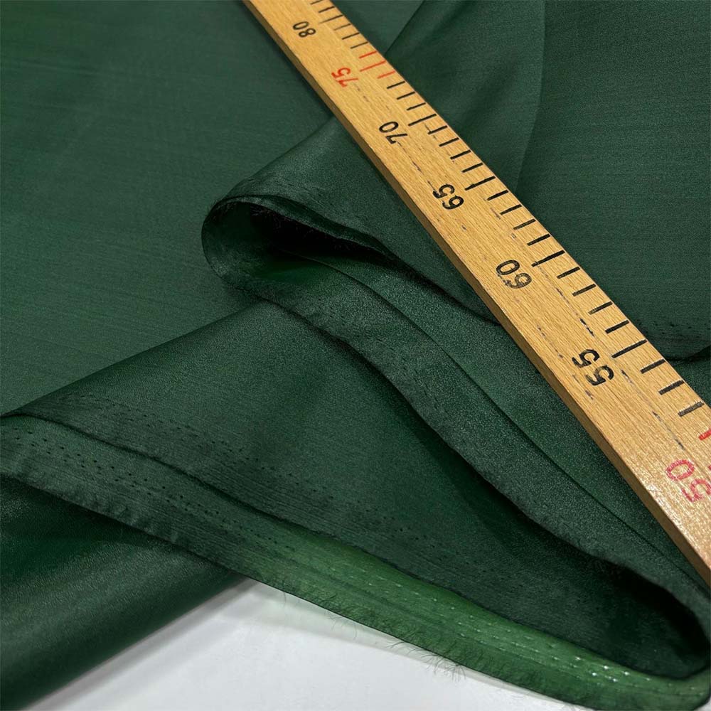 Karolin Kumaş Zümrüt Yeşili Karolin Kumaş Zümrüt Yeşili