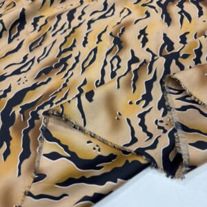 İpek Desenli Saten Kumaş İpek Desenli Saten Kumaş