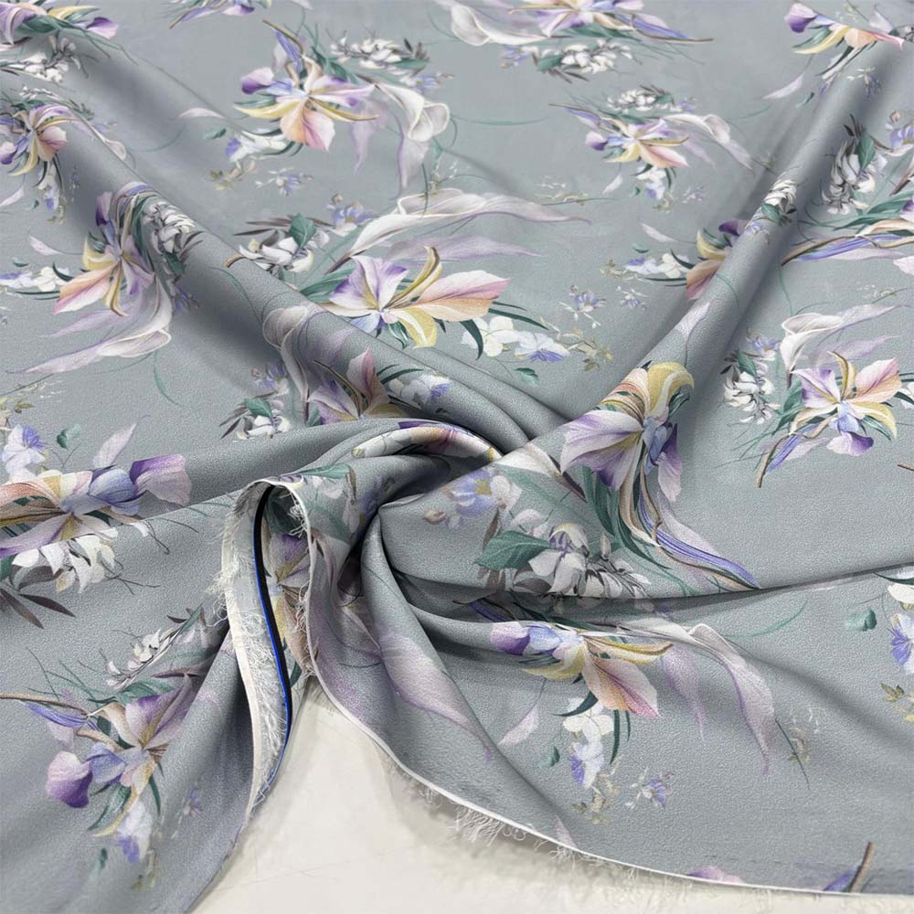 İpek Desenli Saten Kumaş İpek Desenli Saten Kumaş