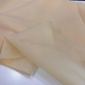 Karolin Kumaş Yavruağzı