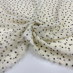 Puantiyeli Şifon Kumaş Krem