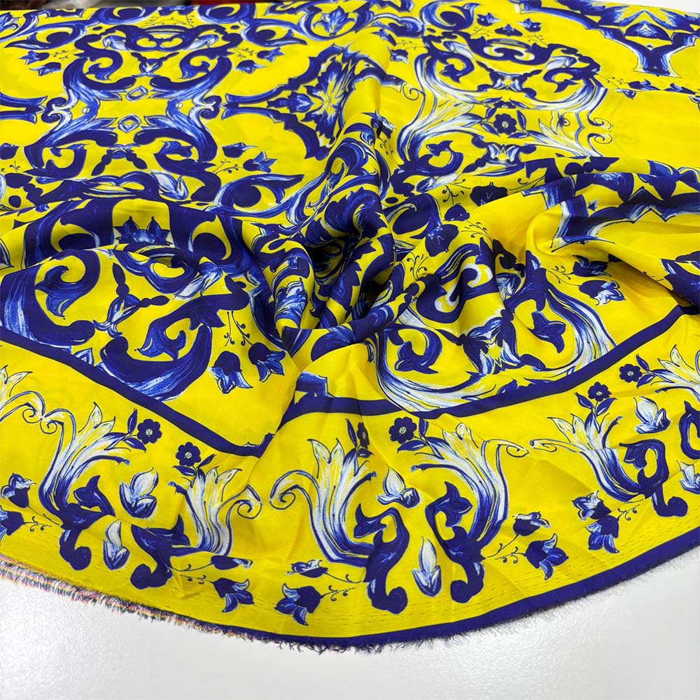 İpek Desenli Saten Kumaş İpek Desenli Saten Kumaş