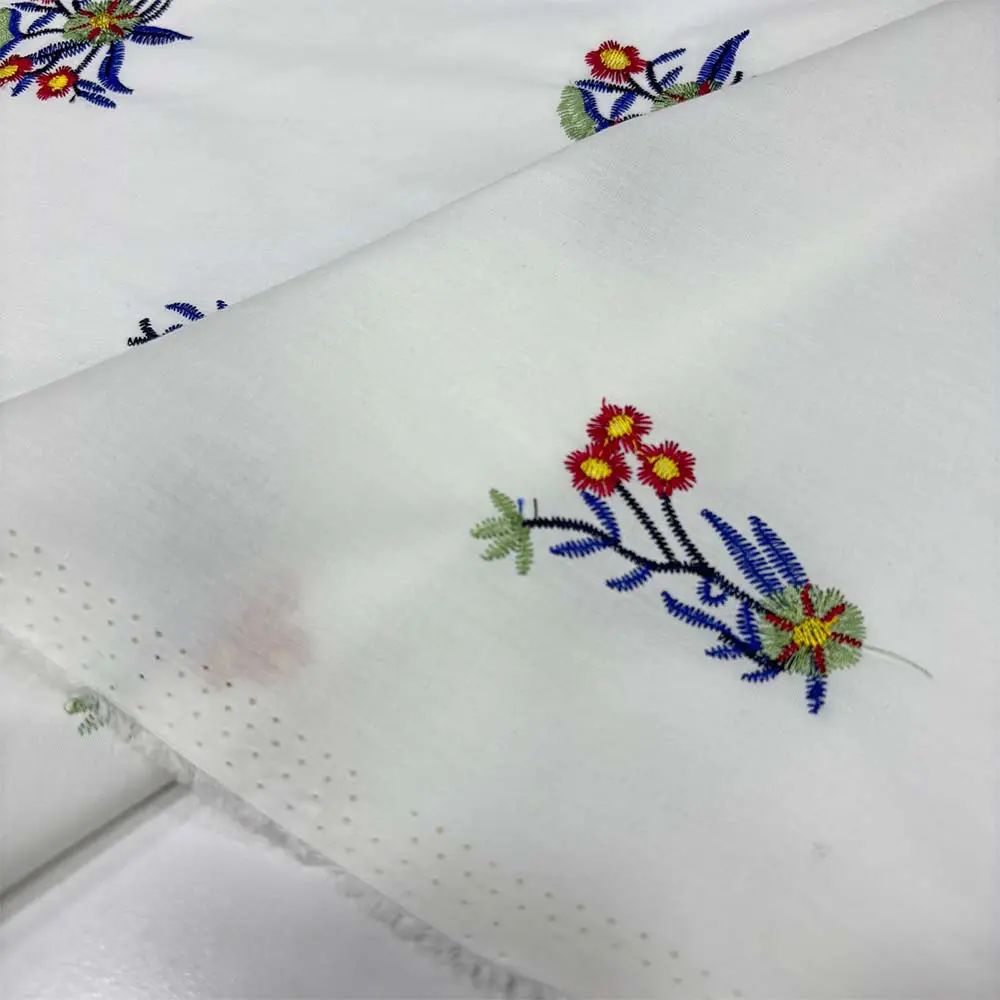Nakışlı Poplin Kumaş
