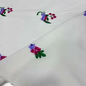 Nakışlı Poplin Kumaş