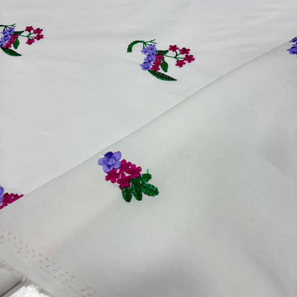 Nakışlı Poplin Kumaş