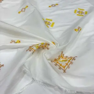 Nakışlı Poplin Kumaş Nakışlı Poplin Kumaş