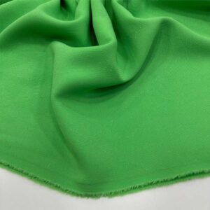 Dokulu Krep Kumaş Yeşil