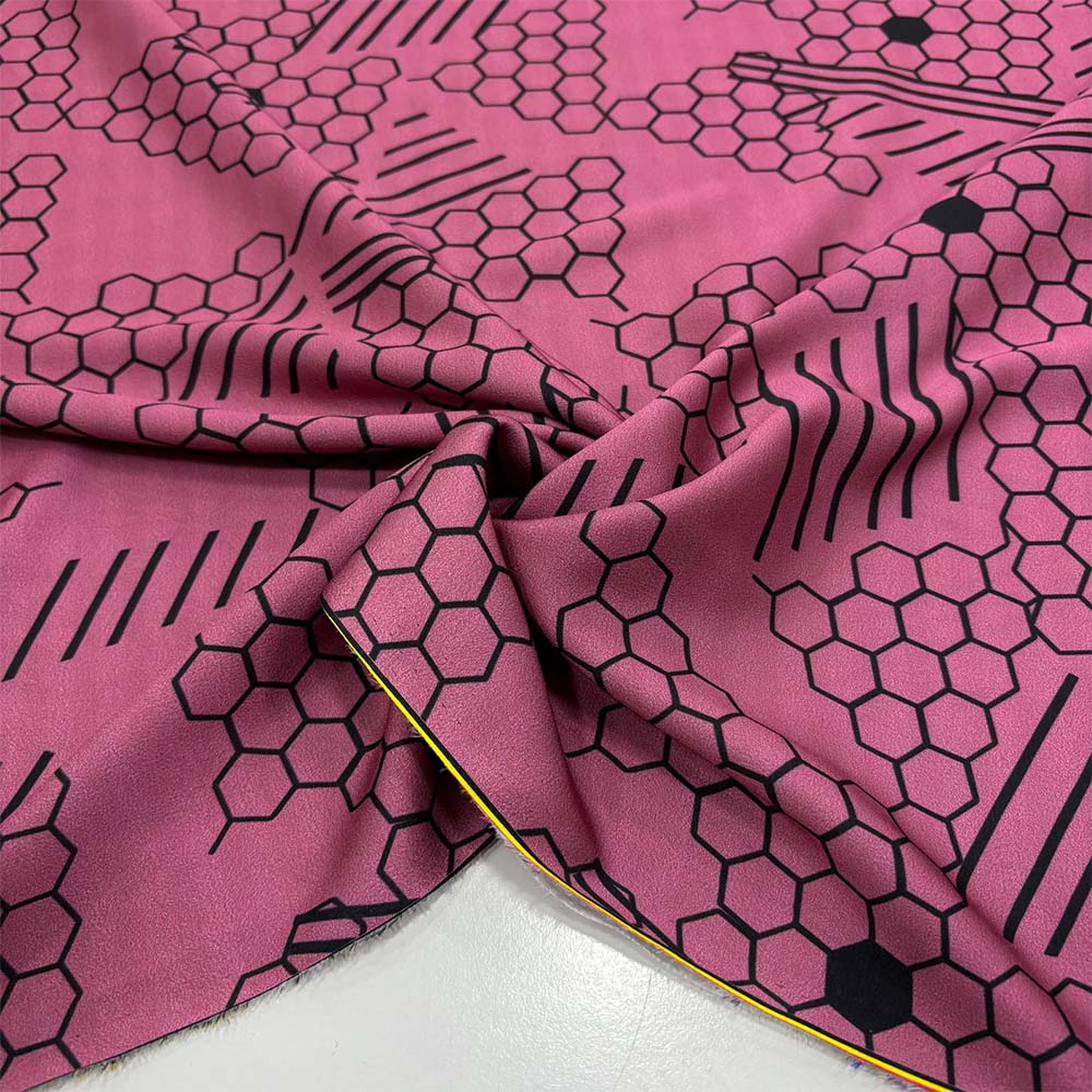 İpek Desenli Saten Kumaş İpek Desenli Saten Kumaş