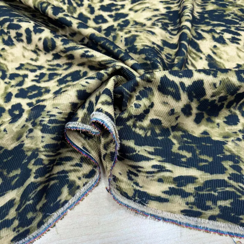 Desenli Fitilli Kadife Kumaş