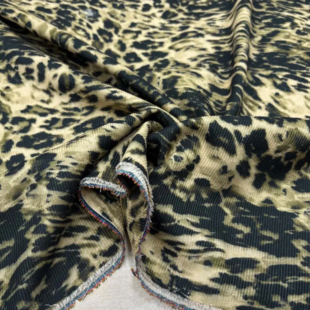 Desenli Fitilli Kadife Kumaş