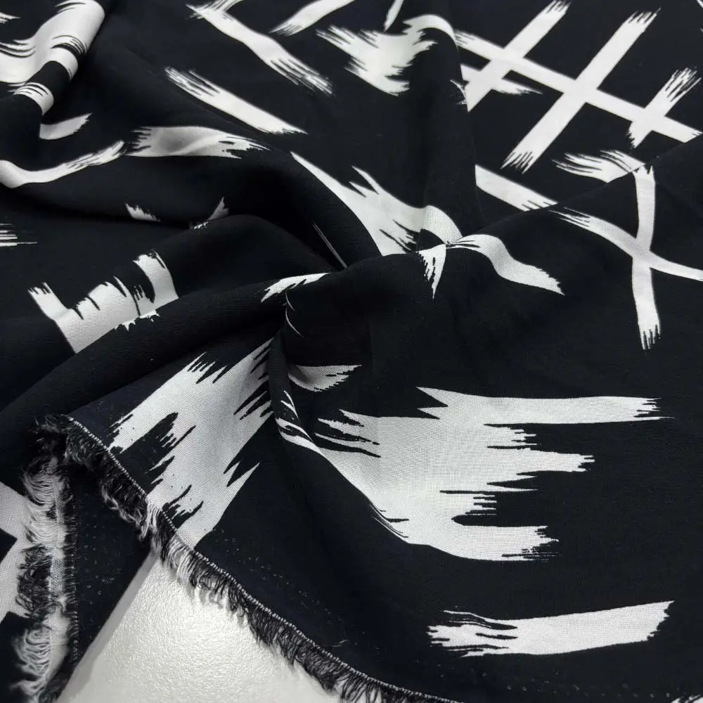 Desenli Viskon Kumaş